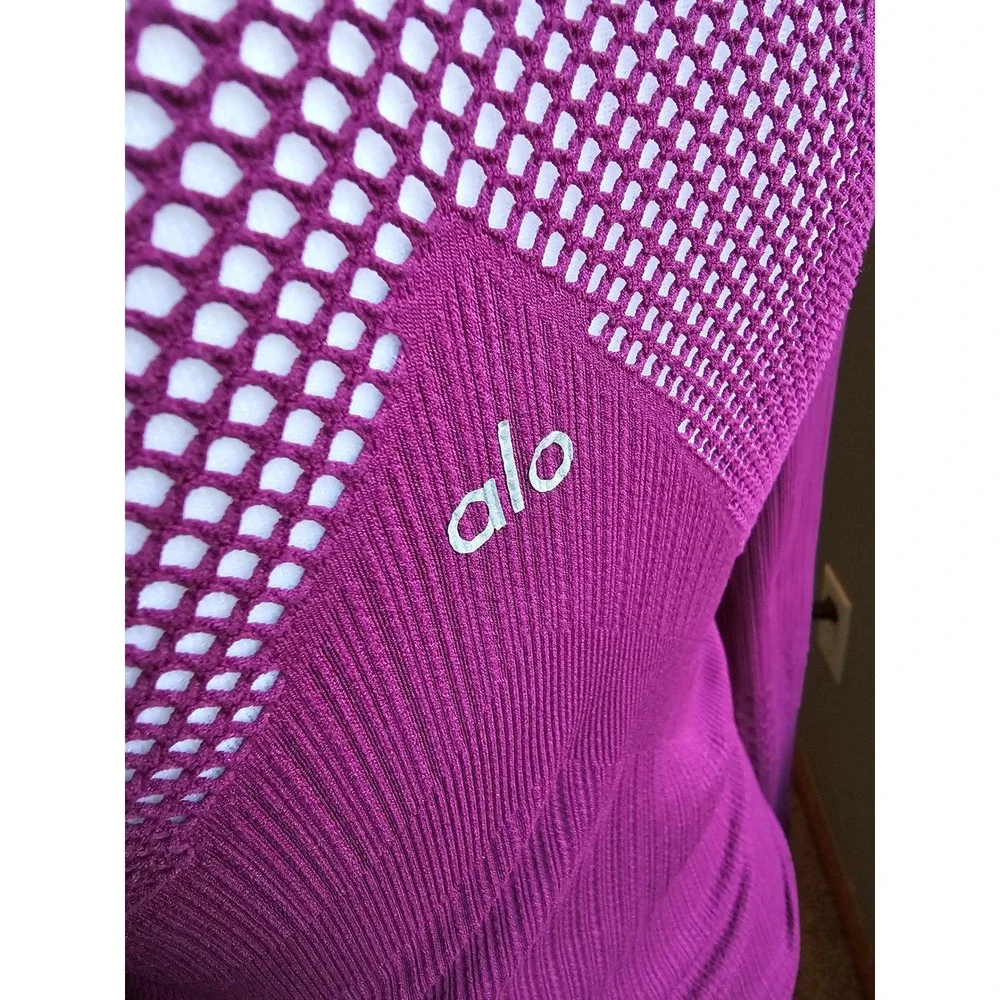 Alo Yoga Exhale Long Sleeve Top Womens Small Purple Ribbed Mesh X-Back Active
